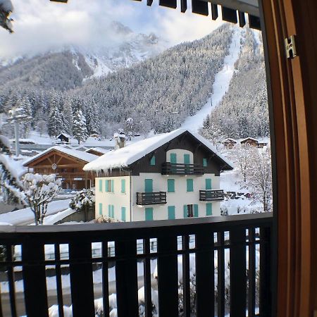 Snow Rabbit Lodge Шамоні Екстер'єр фото